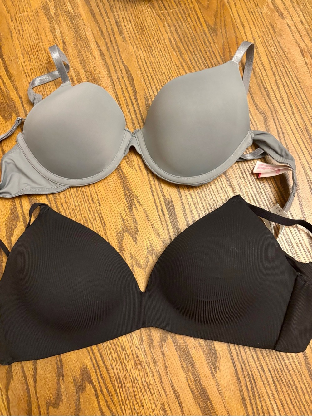 No Boundaries Gray and Black T-Shirt Bras - 2 Pack